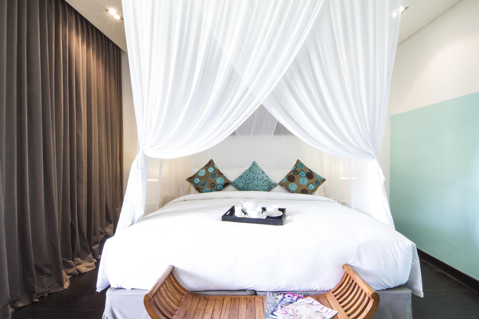塞米亚克蒙提格度假村 外观 照片 A mosquito net over a bed