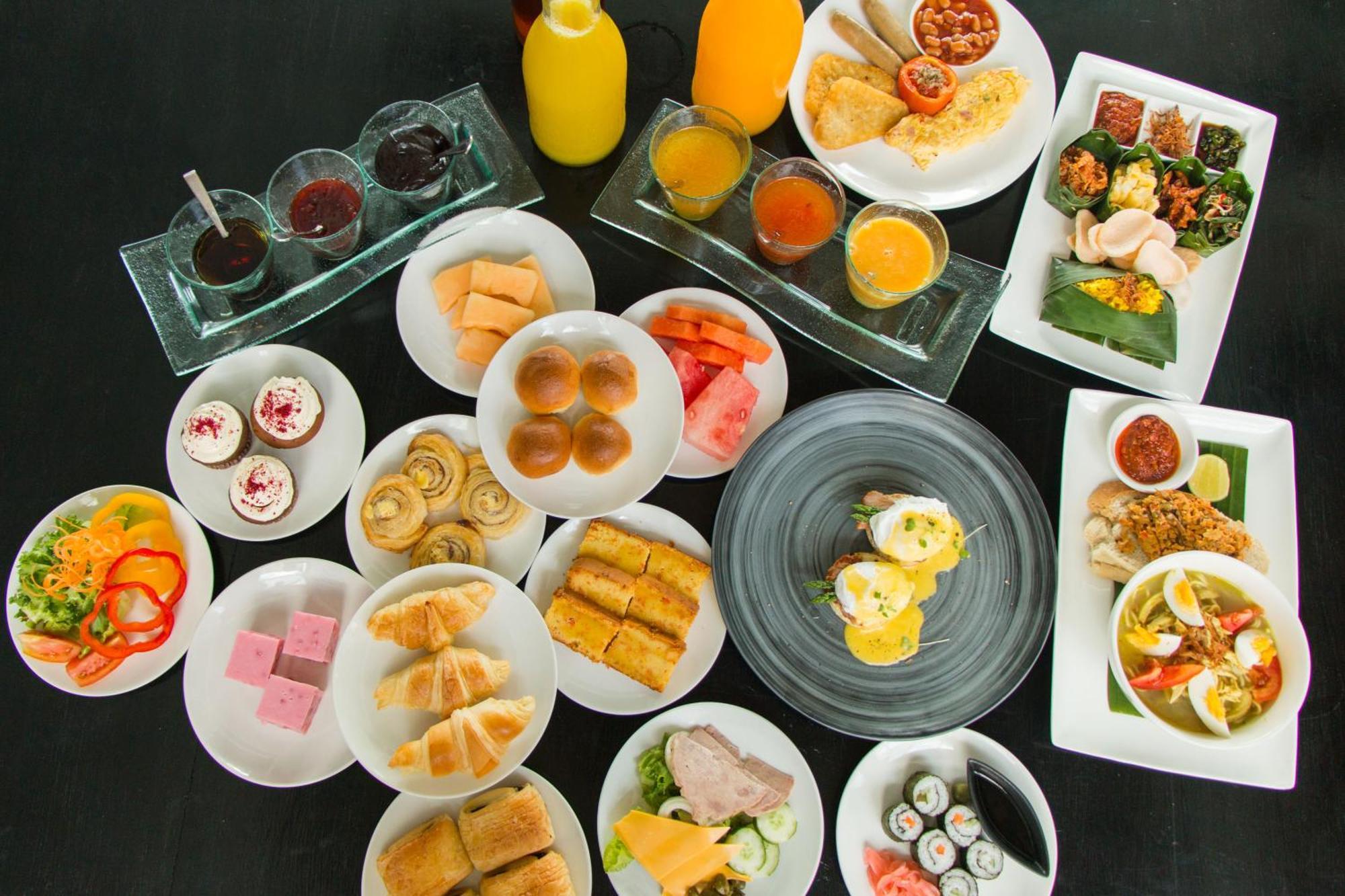 塞米亚克蒙提格度假村 外观 照片 A selection of Thai cuisine