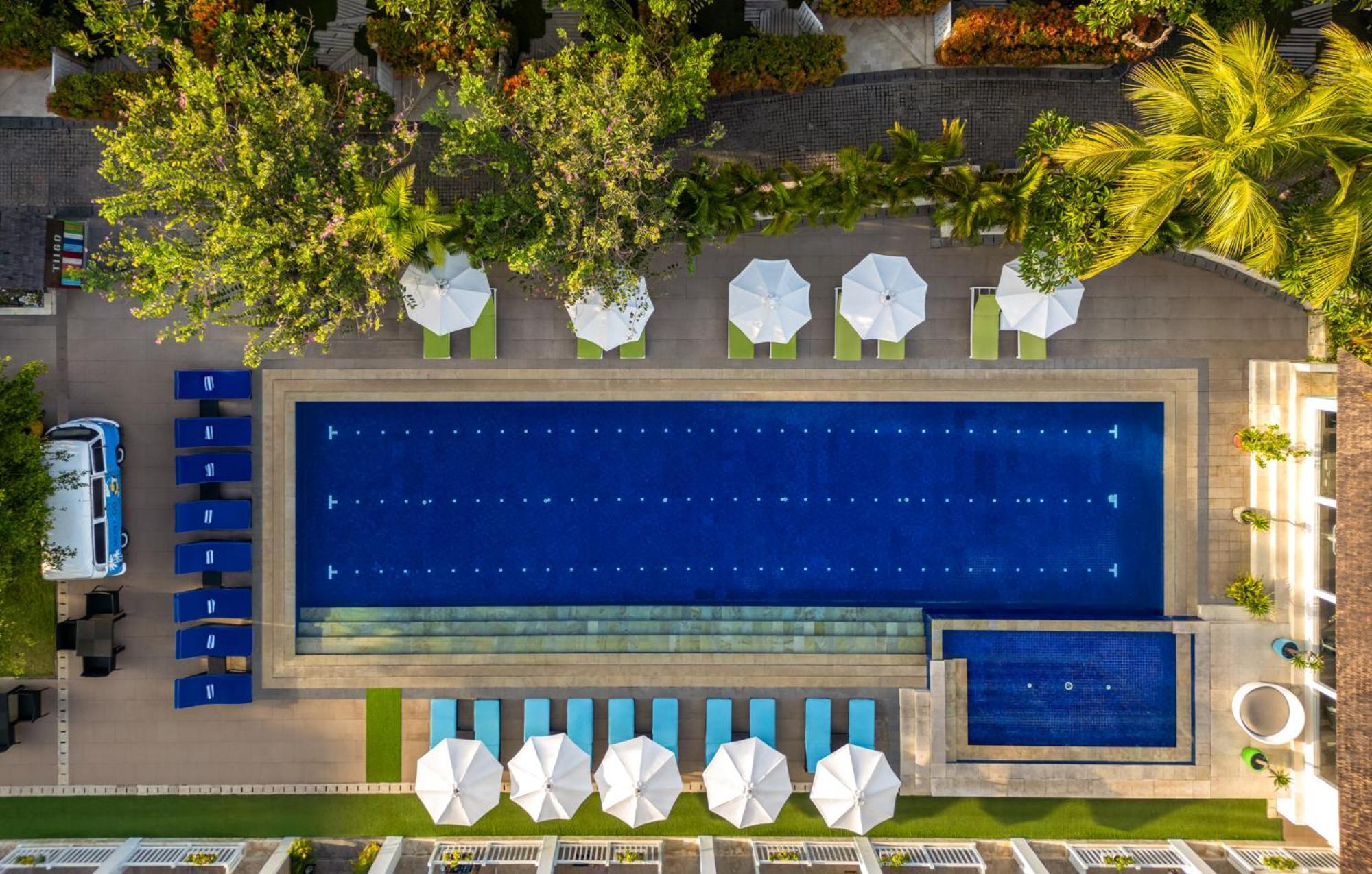塞米亚克蒙提格度假村 外观 照片 The swimming pool at the hotel