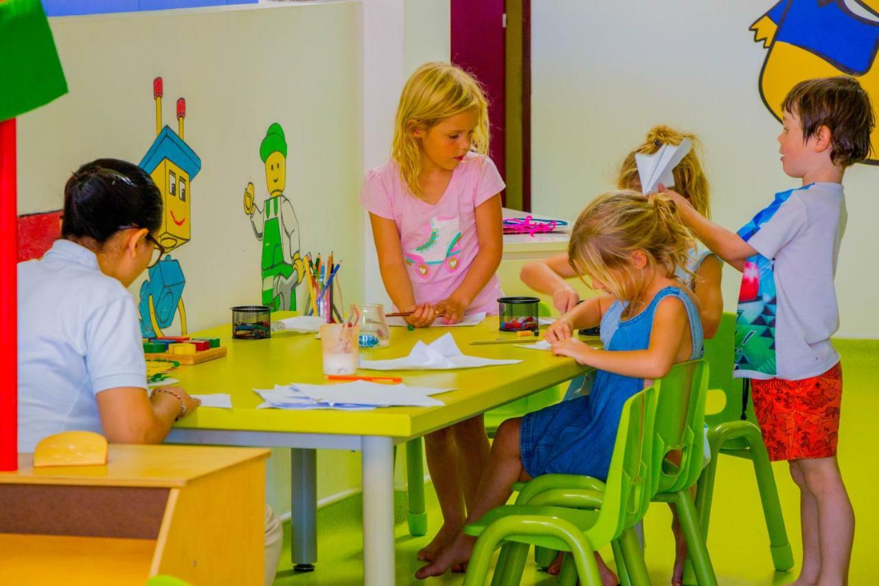 塞米亚克蒙提格度假村 外观 照片 Children at Legoland